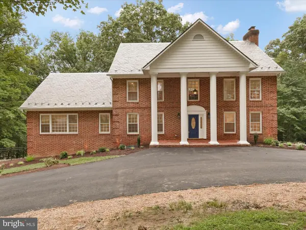 7615 Kincheloe Rd, Clifton, VA 20124-2004