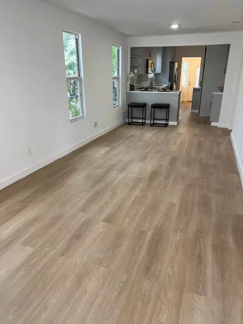 Miami, FL 33127-2611,81 NW 44th St #1