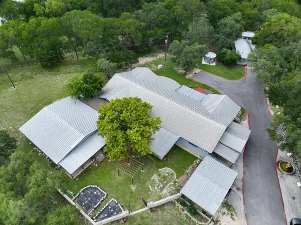 319 Los Indios Ranch Rd, Boerne, TX 78006-5724