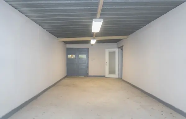 905 Ruiz St, San Antonio, TX 78207-1639