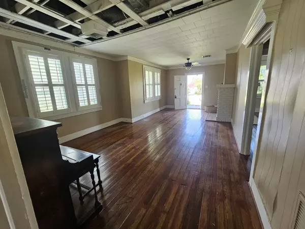 Thibodaux, LA 70301-3332,132 Goode St