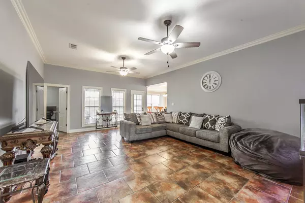 Gray, LA 70359-5319,219 Blue Ridge Dr