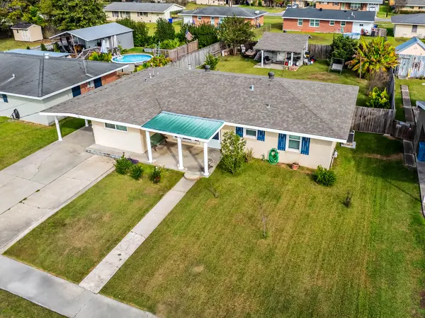 103 Apricot St, Thibodaux, LA 70301-2019