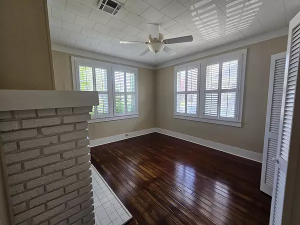 Thibodaux, LA 70301-3332,132 Goode St