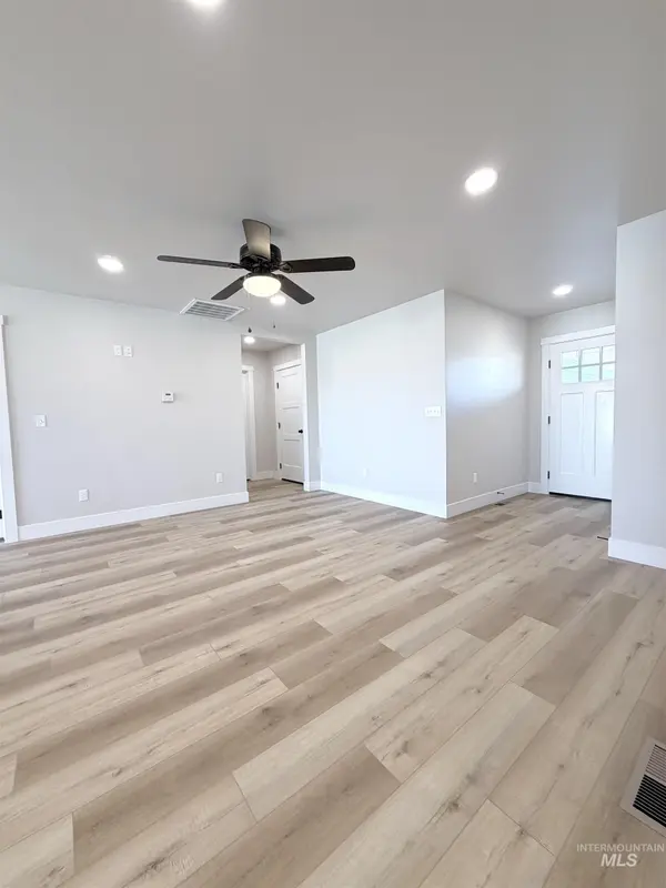 1907 Oregon Lane, Caldwell, ID 83605