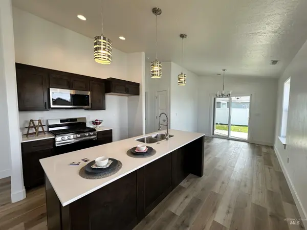 1902 Oregon Lane, Caldwell, ID 83605