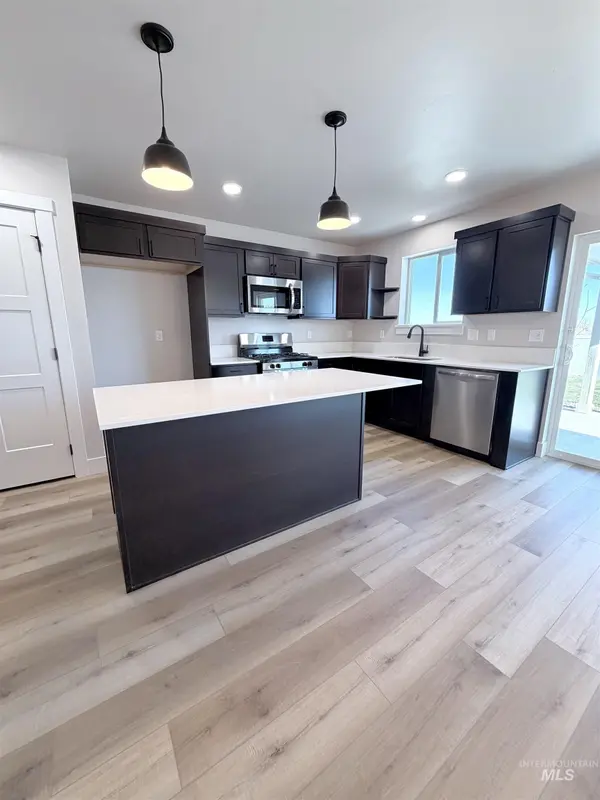 1907 Oregon Lane, Caldwell, ID 83605