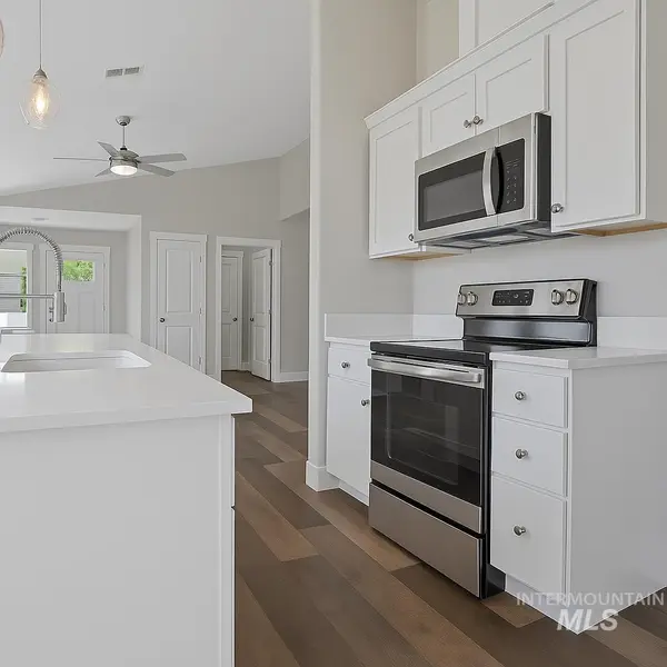 1906 Oregon Lane, Caldwell, ID 83605