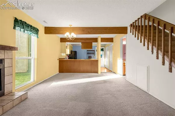 2474 Washo CIR, Colorado Springs, CO 80915