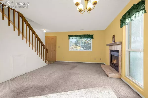 2474 Washo CIR, Colorado Springs, CO 80915