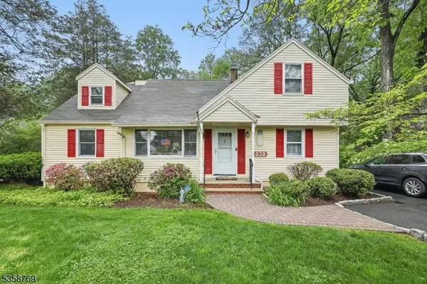 535 Lafayette Ave, Wyckoff Twp., NJ 07481