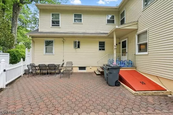 535 Lafayette Ave, Wyckoff Twp., NJ 07481