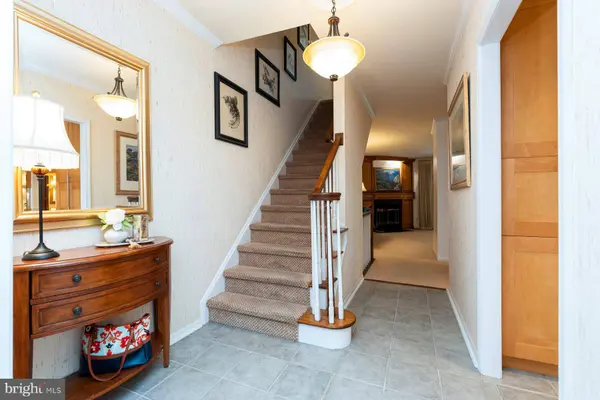 2237 WONDERVIEW RD, Lutherville Timonium, MD 21093