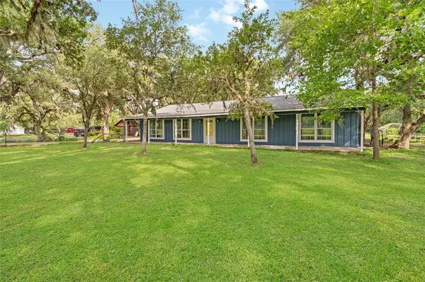 18792 Highway 35, Sweeny, TX 77480