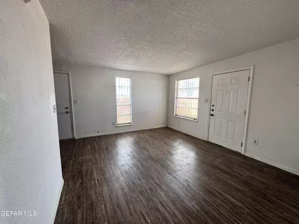 10620 CUATRO VISTAS DR #A, El Paso, TX 79935