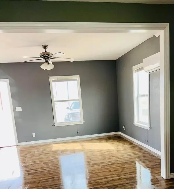 504 Wildcat Dr, Wink, TX 79745