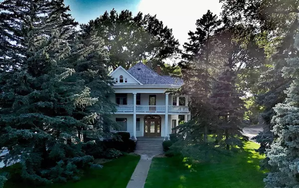 219 N Brown Avenue, Minden, NE 68959