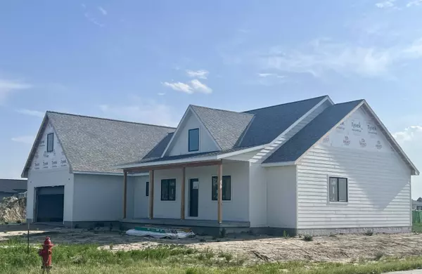809 A Avenue, Axtell, NE 68924