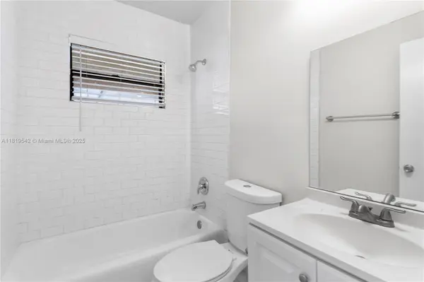 7816 Juniper St, Miramar, FL 33023