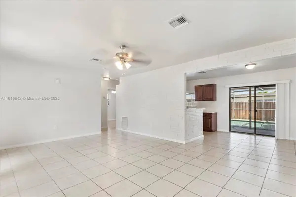 7816 Juniper St, Miramar, FL 33023