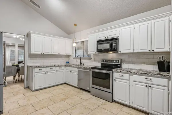 19811 Encino Brook St., San Antonio, TX 78259
