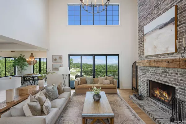 324 Ridge Pt, Spring Branch, TX 78070