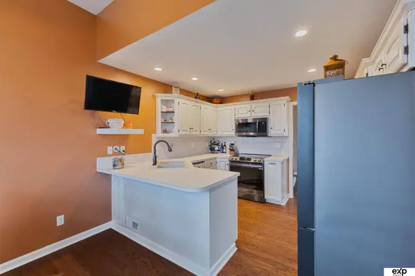 12144 S 221st Street, Gretna, NE 68028