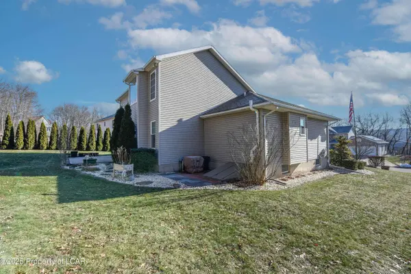 126 St Charles Place, Hazle Twp, PA 18202