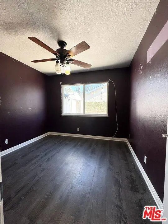 24431 Cheryl Kelton PL, Newhall, CA 91321