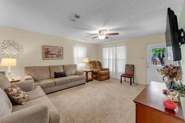 1607 Oatman, Llano, TX 78643