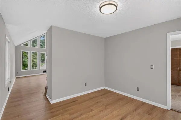 15 Hinton CT, Dacula, GA 30019