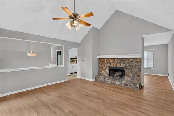 15 Hinton CT, Dacula, GA 30019