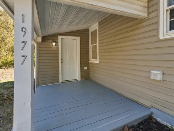 1977 North Fork RD, Christiansburg, VA 24073