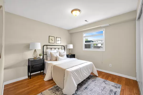 Brampton, ON L6T 4R9,47 Floribunda Cres