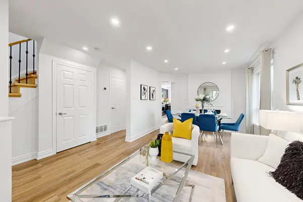 106 Smales Dr, Ajax, ON L1Z