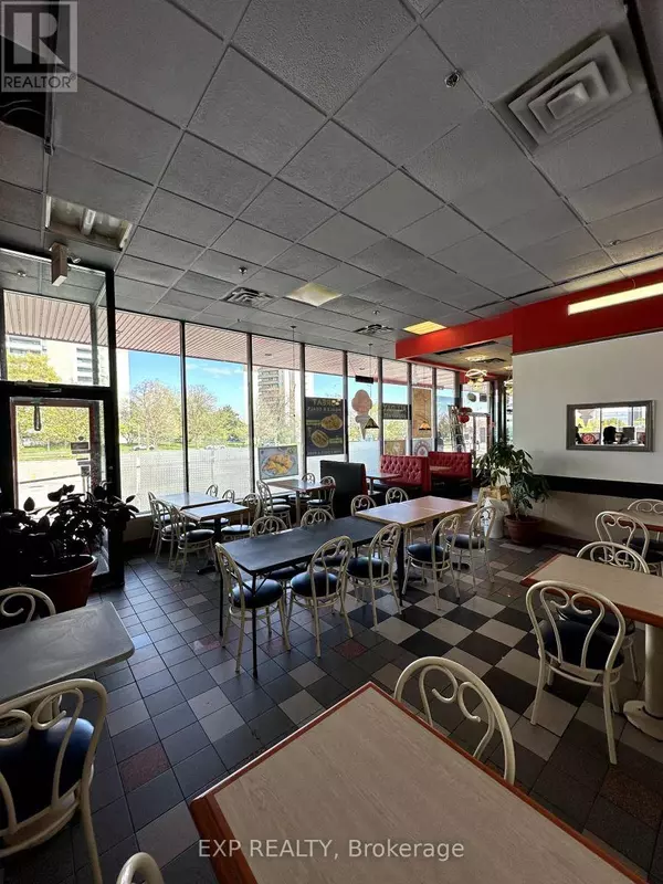 240 Harwood AVE South #2, Ajax (south West), ON L1S2H6