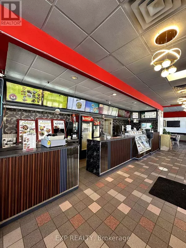 240 Harwood AVE South #2, Ajax (south West), ON L1S2H6