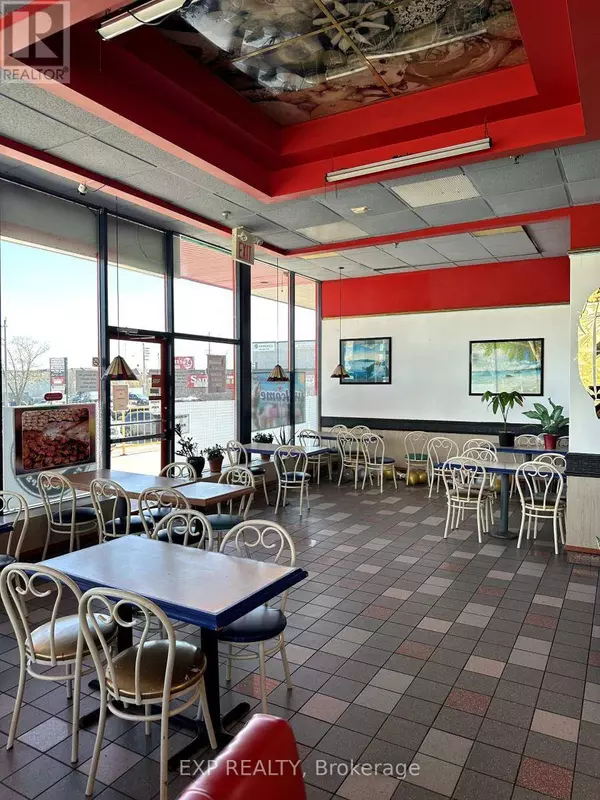 240 Harwood AVE South #2, Ajax (south West), ON L1S2H6