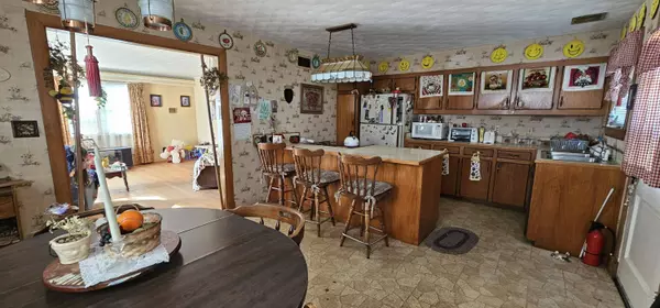 28.5 Elm ST, Fairfield, ME 04937