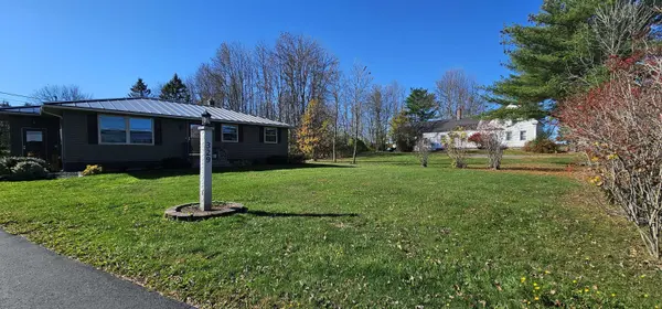 329 Neck RD, Benton, ME 04901