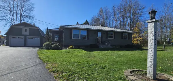 329 Neck RD, Benton, ME 04901