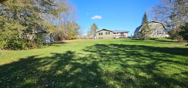 329 Neck RD, Benton, ME 04901