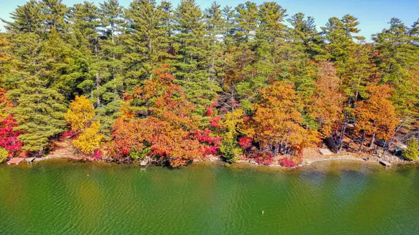 106 Pinewoods TRL, Oakland, ME 04963