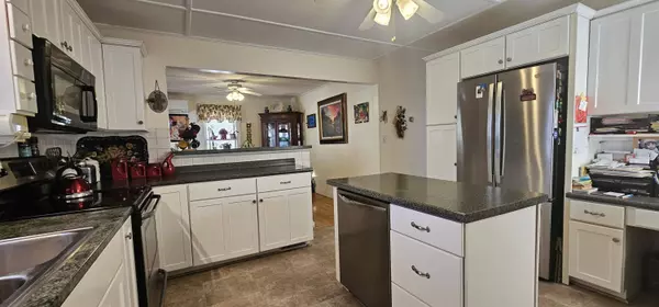 13 Poulin ST, Winslow, ME 04901