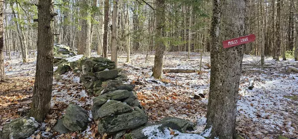 430 E Side TRL, Oakland, ME 04963