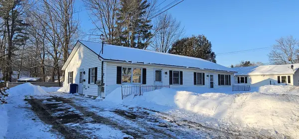 30 Hazelwood AVE, Waterville, ME 04901