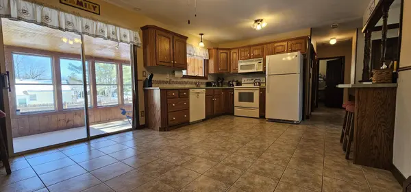 12 Harry ST, Winslow, ME 04901