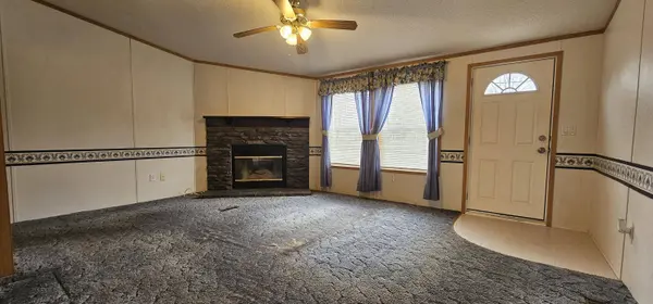 18 Central AVE, Waterville, ME 04901