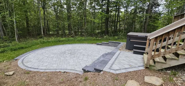 130 Middle RD, Oakland, ME 04963