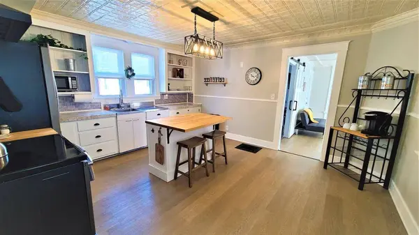 34 Western AVE, Waterville, ME 04901